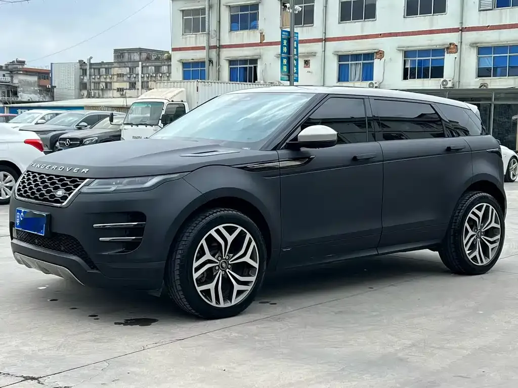 Land Rover Evoque — фото 1