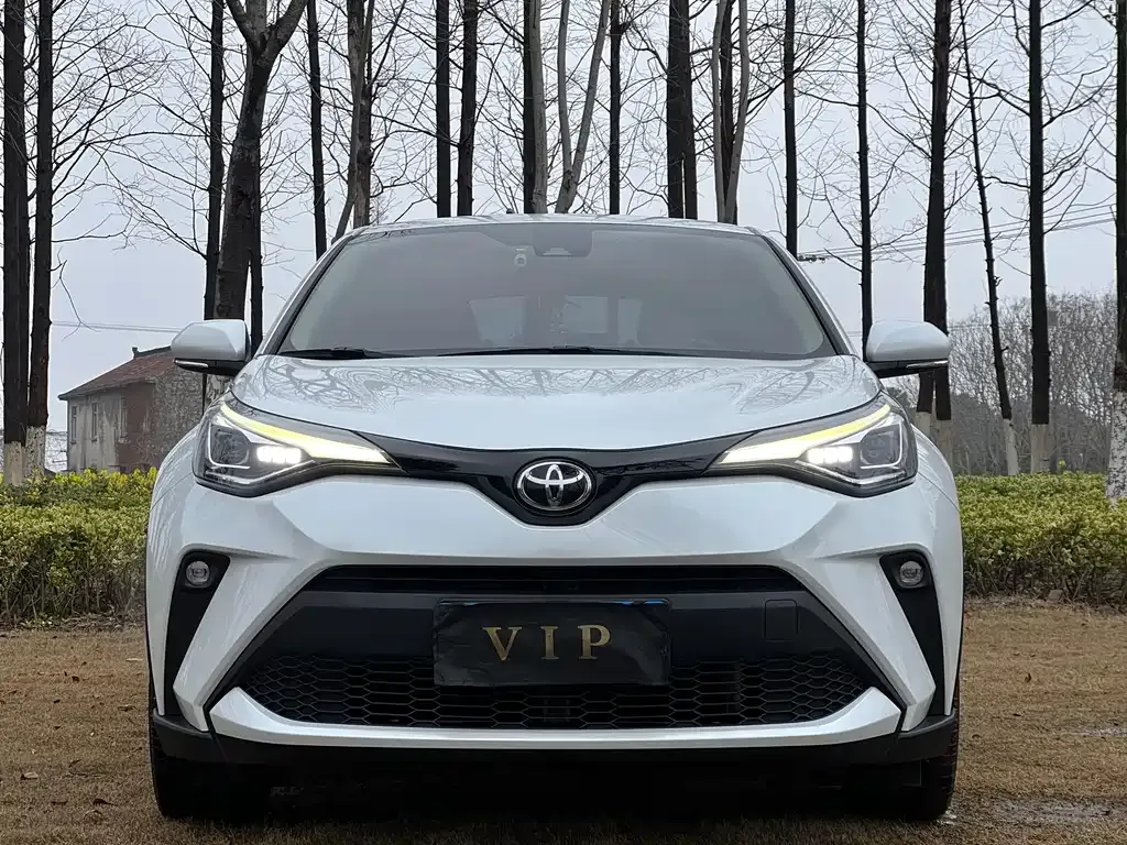 Toyota C-HR — фото 6