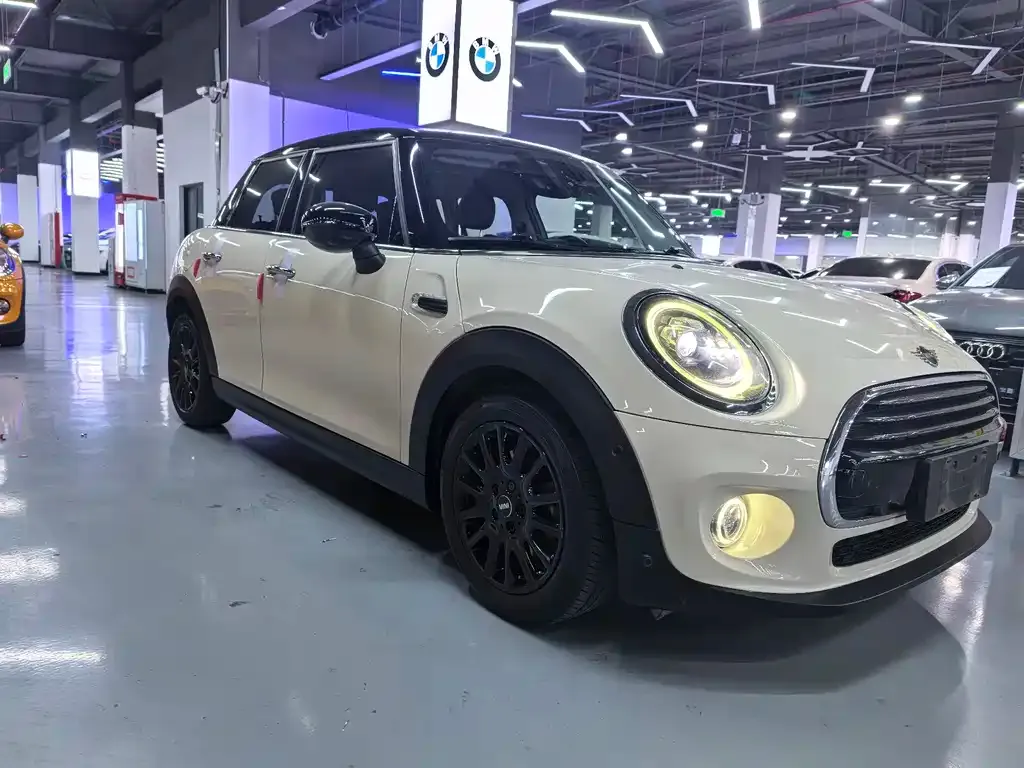 MINI Cooper (3-door) — фото 10