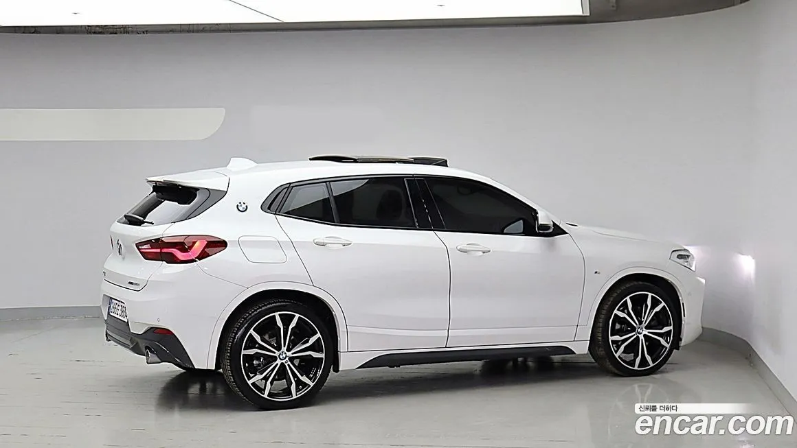 BMW X2 (F39) — фото 6