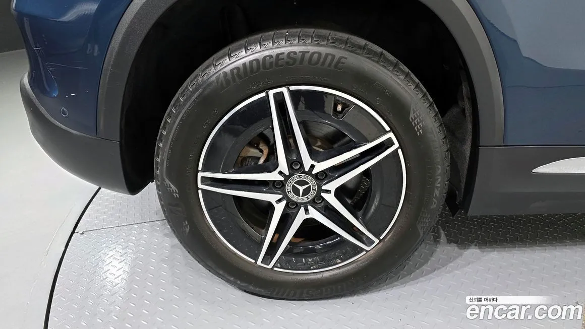 Mercedes-Benz EQA — фото 7