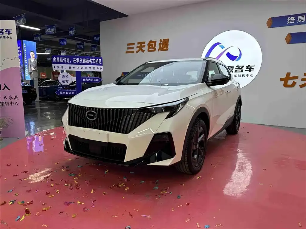 GAC Motor Trumpchi GS3 — фото 1
