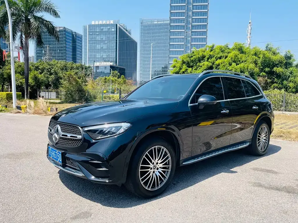 Mercedes-Benz GLC — фото 1