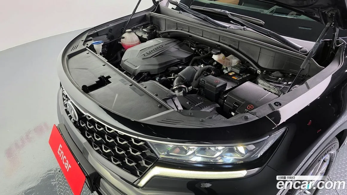 Kia Sorento — фото 9