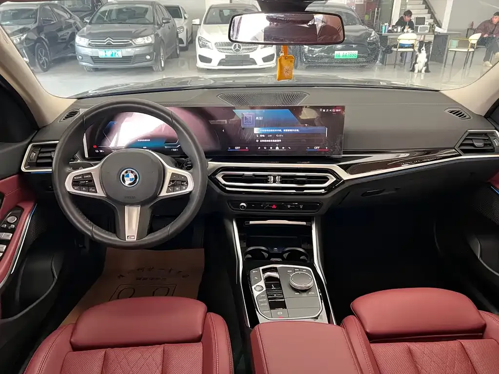 BMW i3 — фото 2