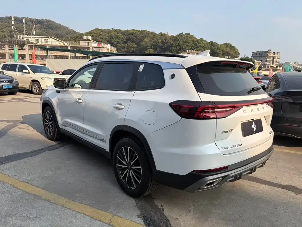 Chery Tiggo 8 PLUS — фото 5