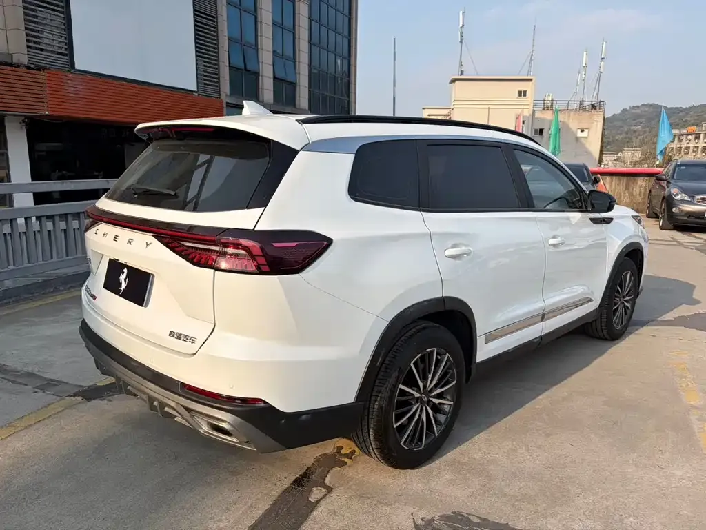 Chery Tiggo 8 PLUS — фото 10