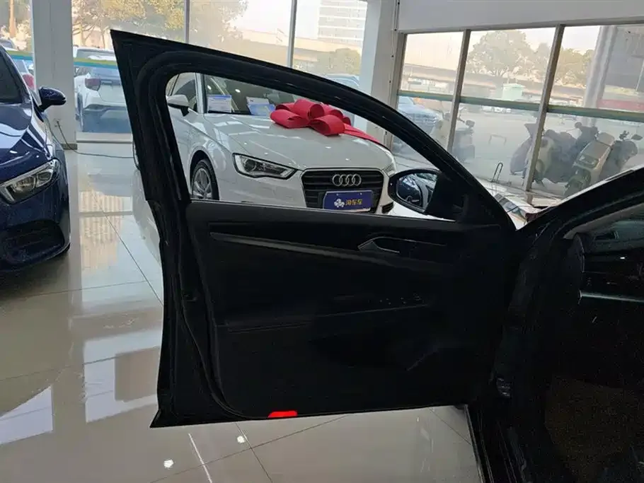 Volkswagen Passat — фото 3