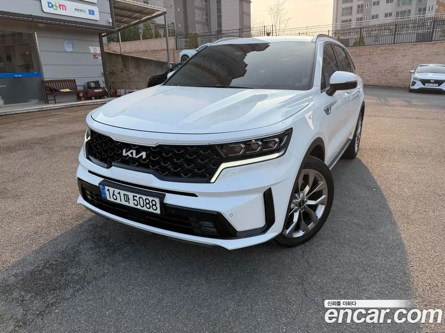 Kia Sorento — фото 1