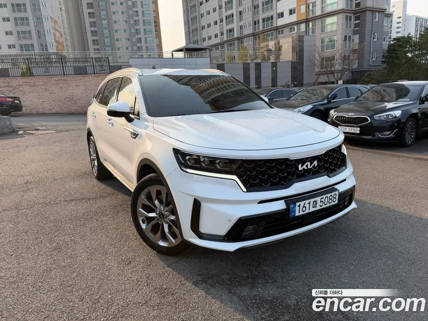 Kia Sorento — фото 7