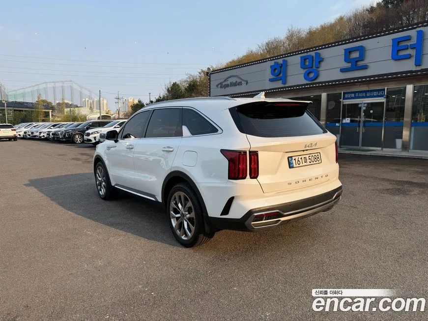 Kia Sorento — фото 5