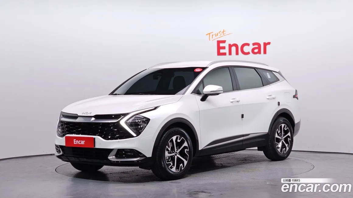 Kia Sportage — фото 1