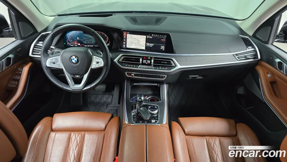 BMW X7 — фото 10