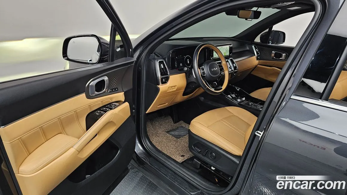 Kia Sorento — фото 10