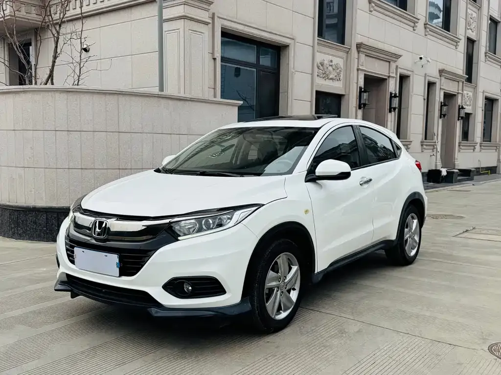 Honda Vezel — фото 1