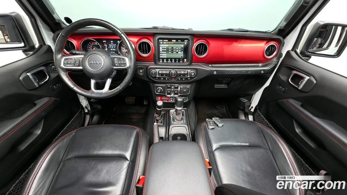 Jeep Wrangler — фото 10