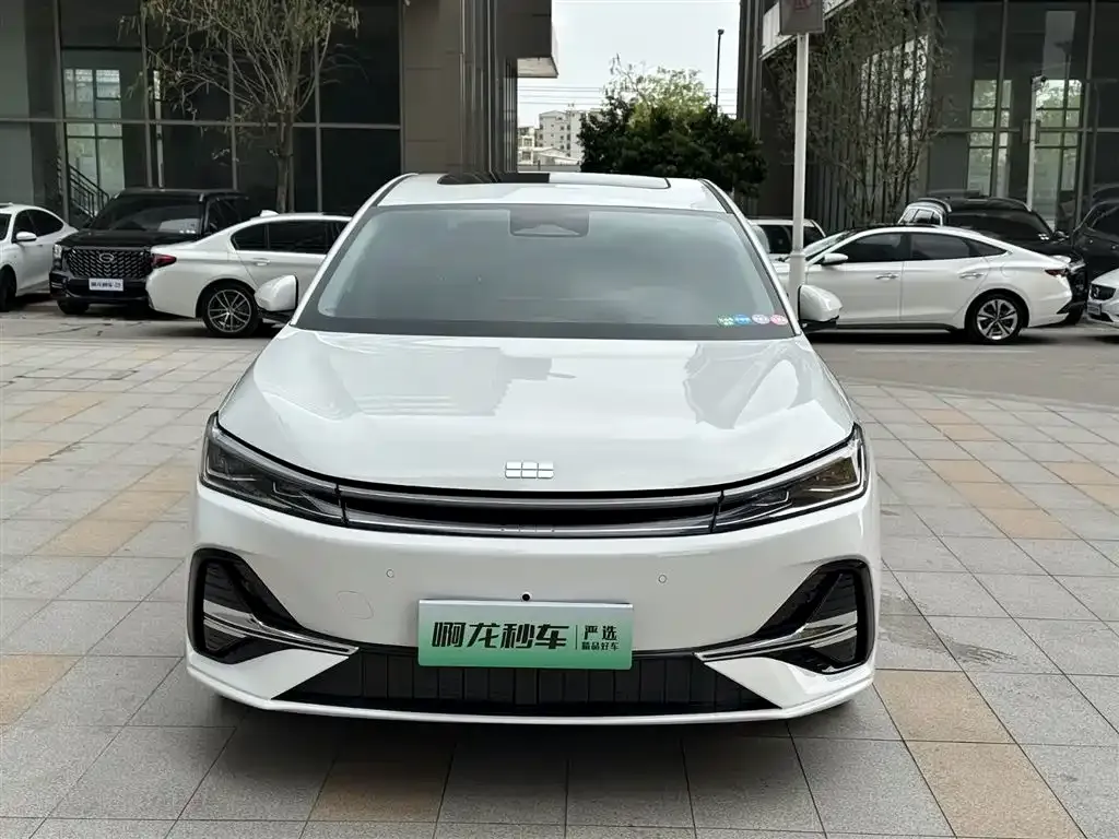 Geely Galaxy A7 — фото 5