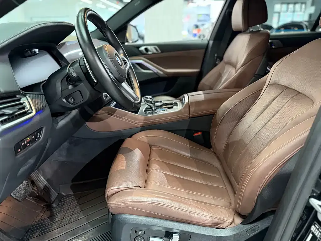 BMW X6 — фото 7
