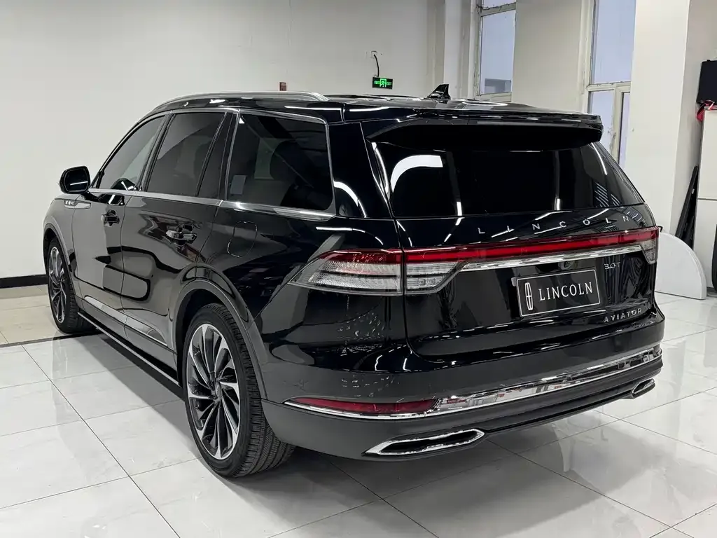 Lincoln Aviator — фото 6
