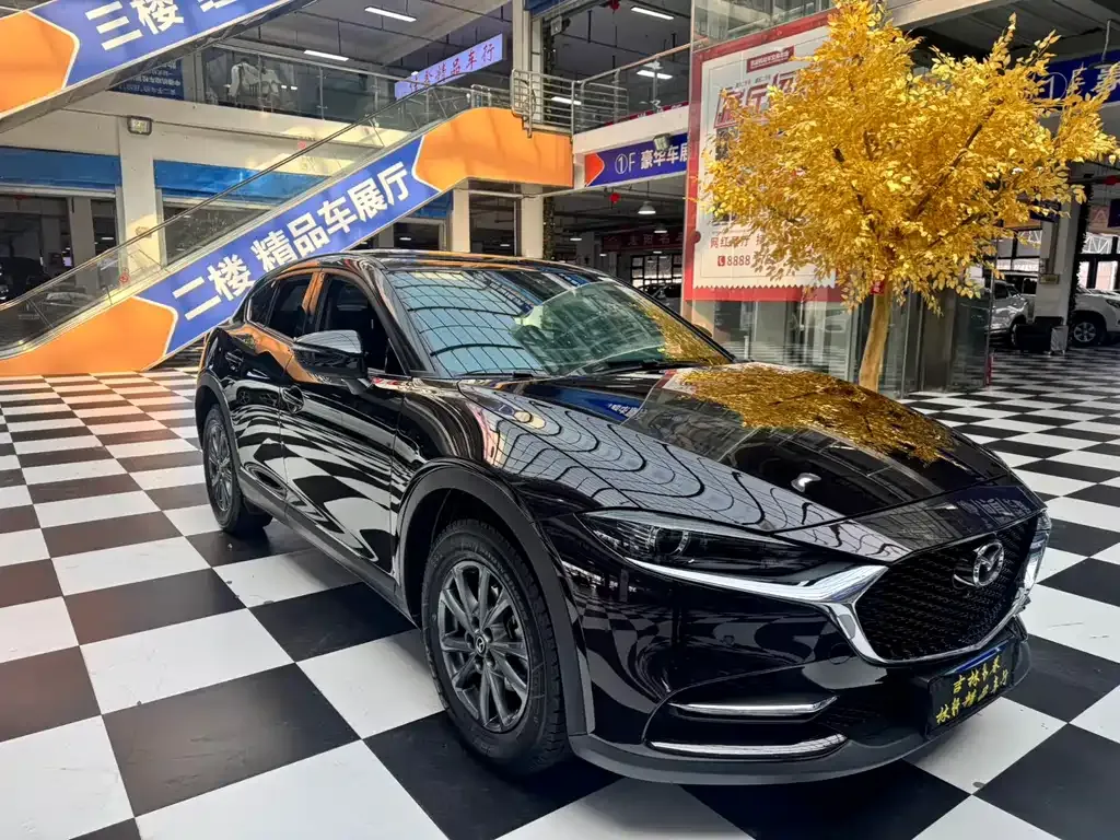 Mazda CX-4 — фото 1