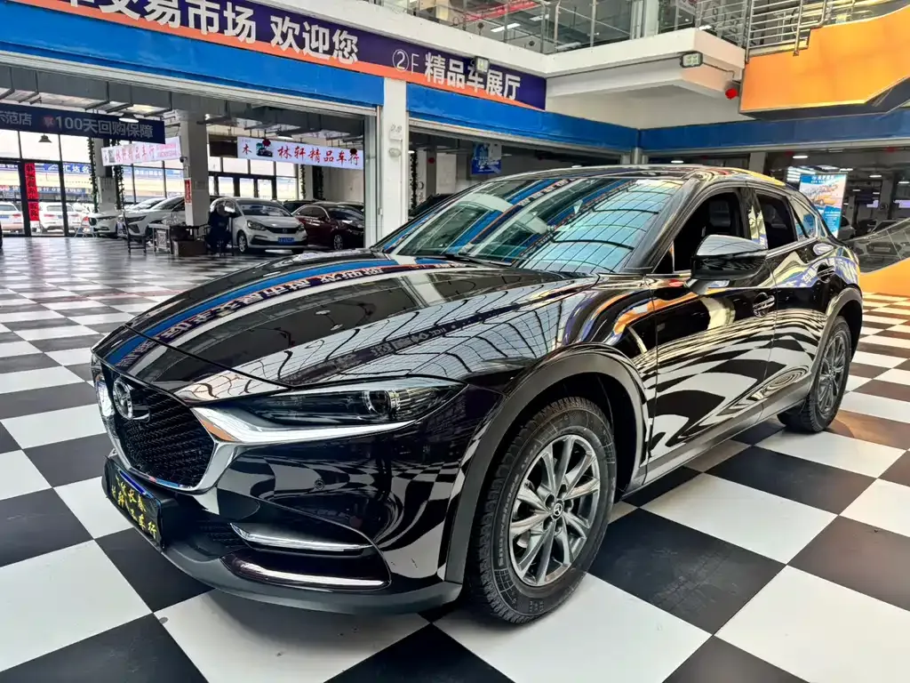 Mazda CX-4 — фото 8
