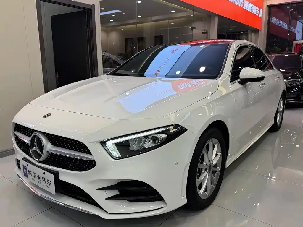 Mercedes-Benz A-Class — фото 1
