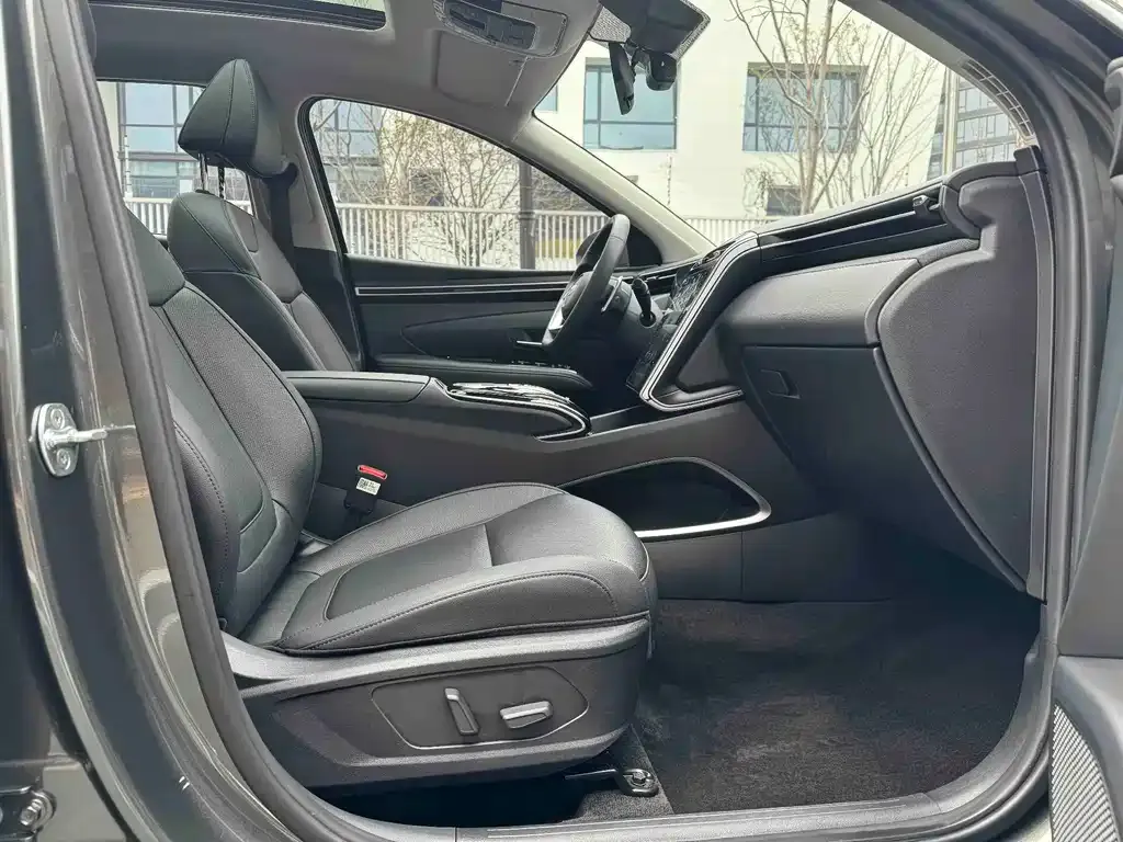 Hyundai Tucson — фото 4