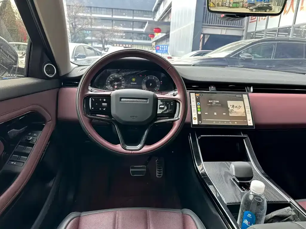 Land Rover Evoque — фото 7