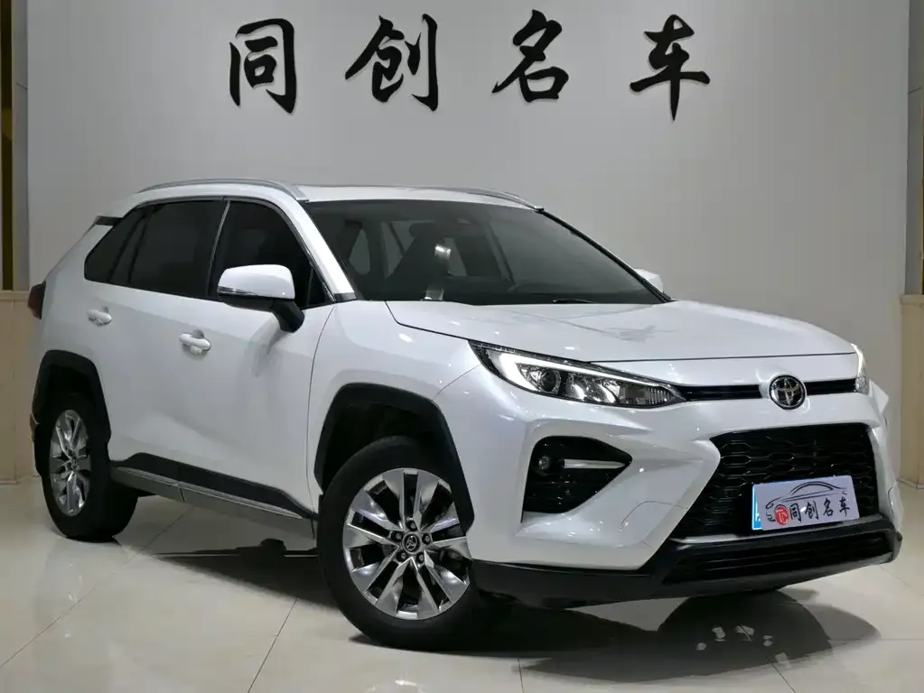 Toyota Wildlander — фото 4