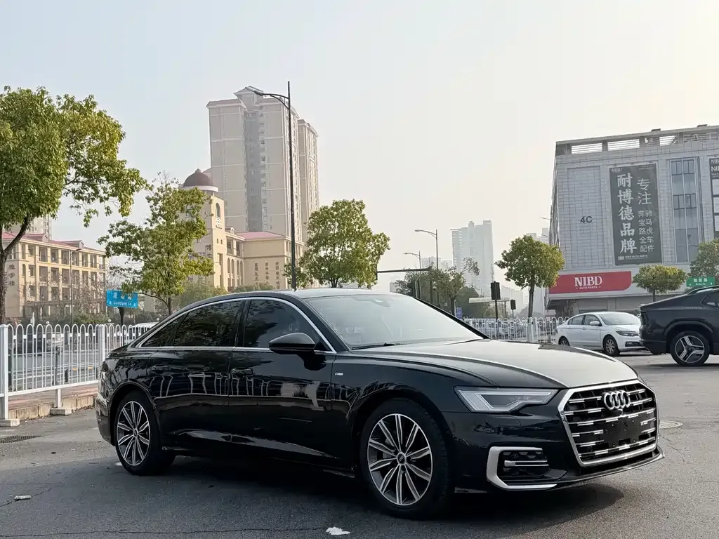 Audi A6L — фото 3