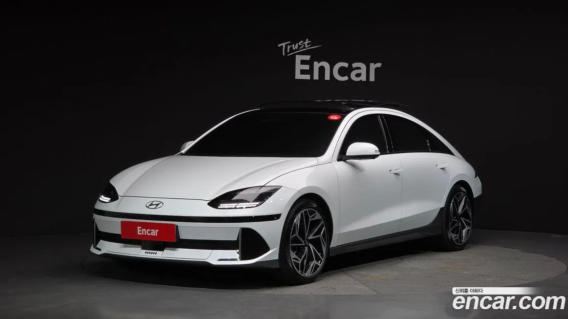 Hyundai Ioniq6 — фото 1
