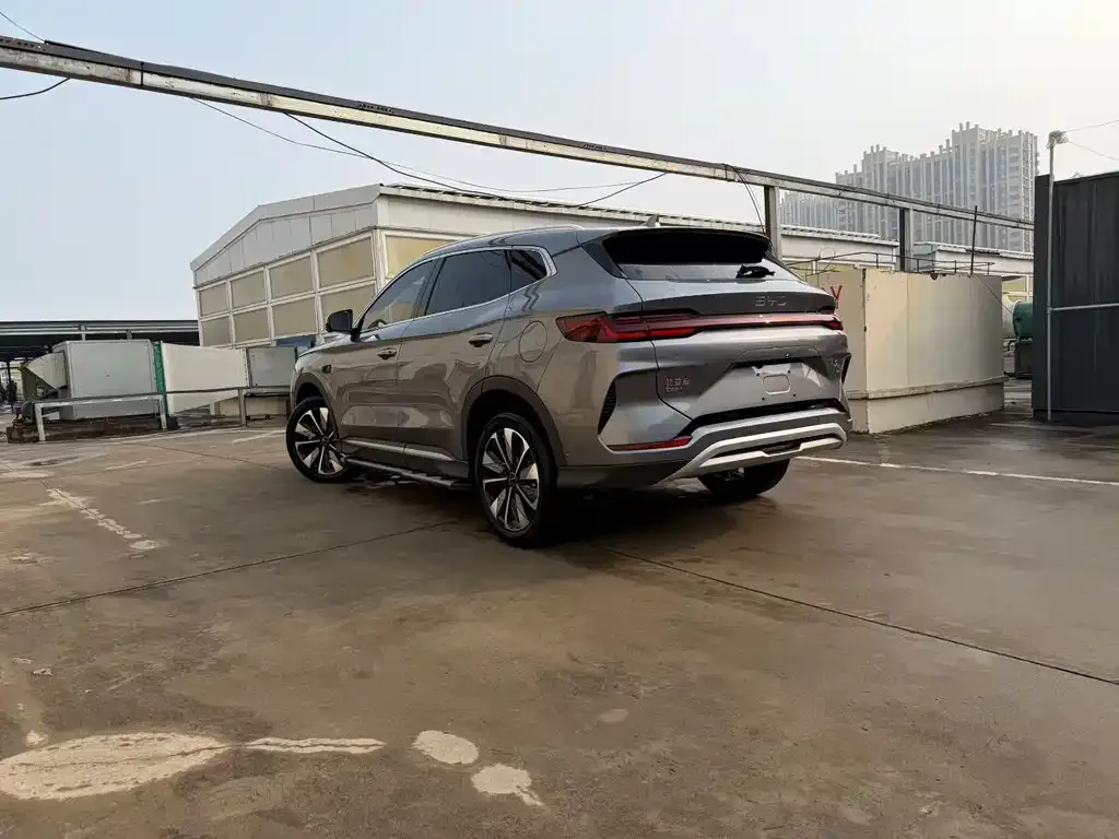 BYD PLUS New Energy — фото 7