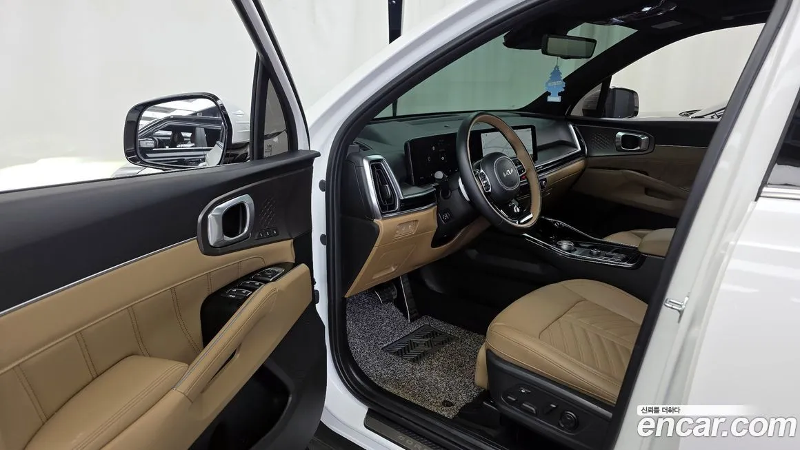 Kia Sorento — фото 8