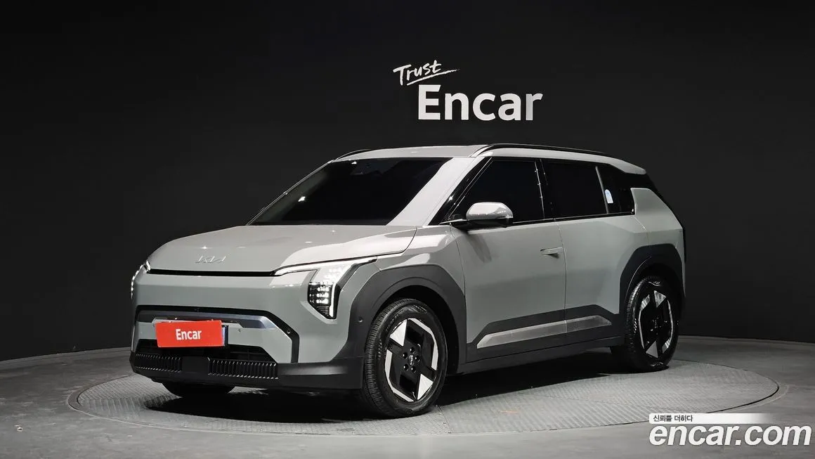 Kia EV3 — фото 1