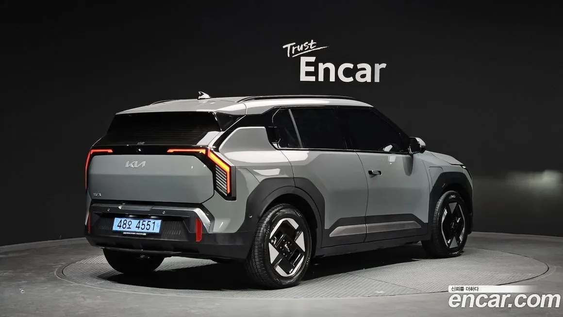 Kia EV3 — фото 5