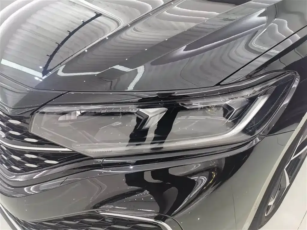 Volkswagen Passat — фото 9