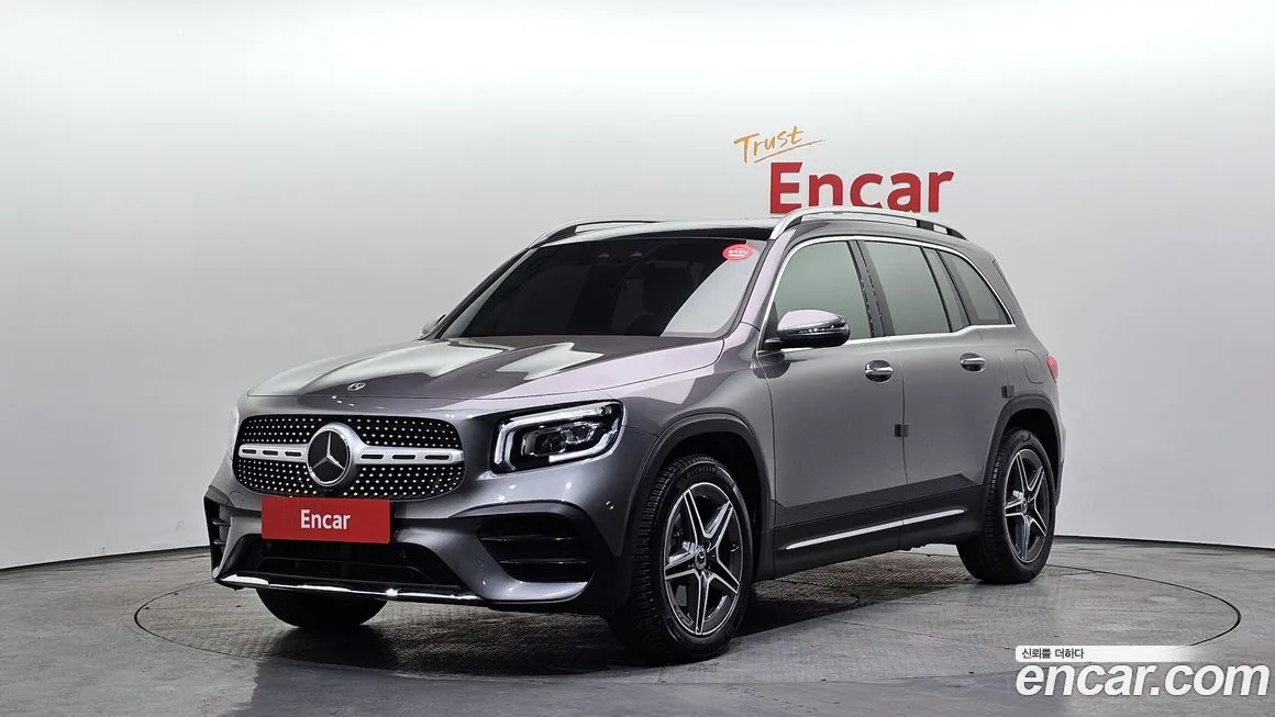 Mercedes-Benz GLB-Class — фото 1