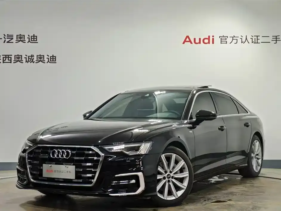 Audi A6L — фото 1