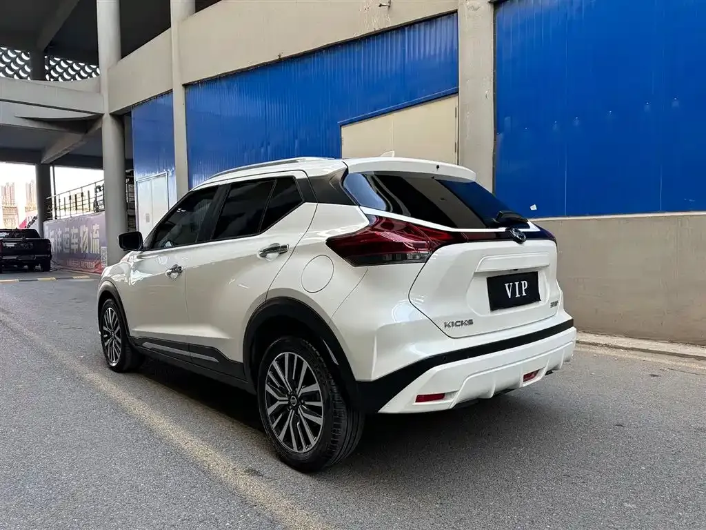 Nissan Kicks — фото 7