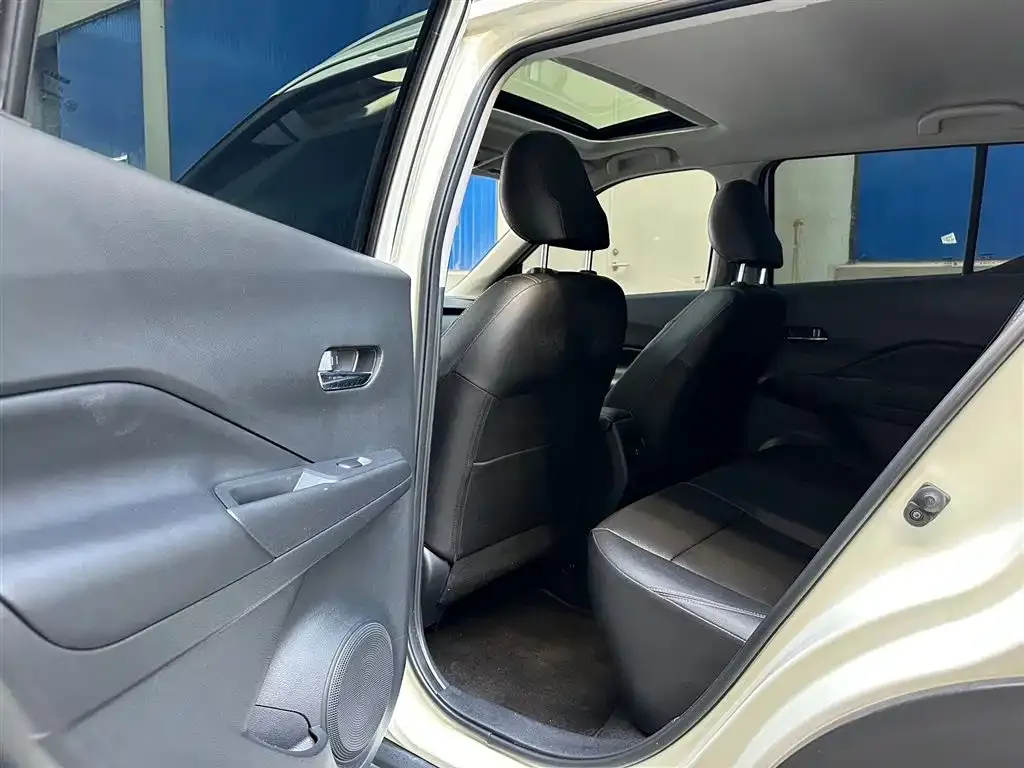Nissan Kicks — фото 4