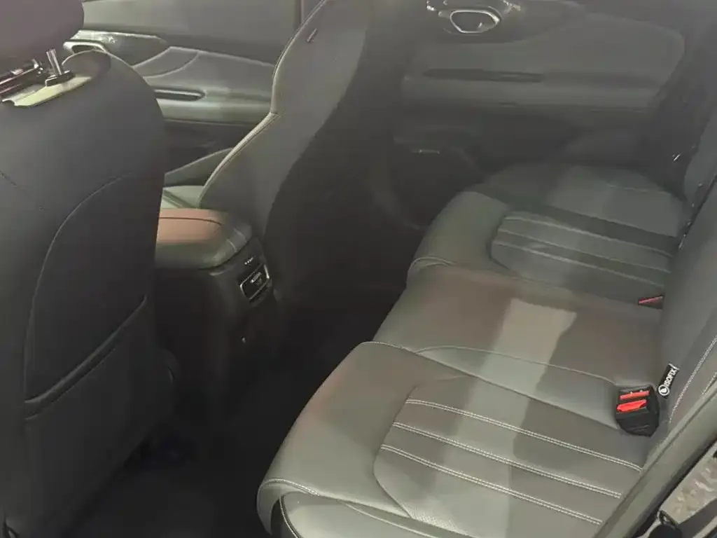 GAC Motor Shadow Leopard — фото 2