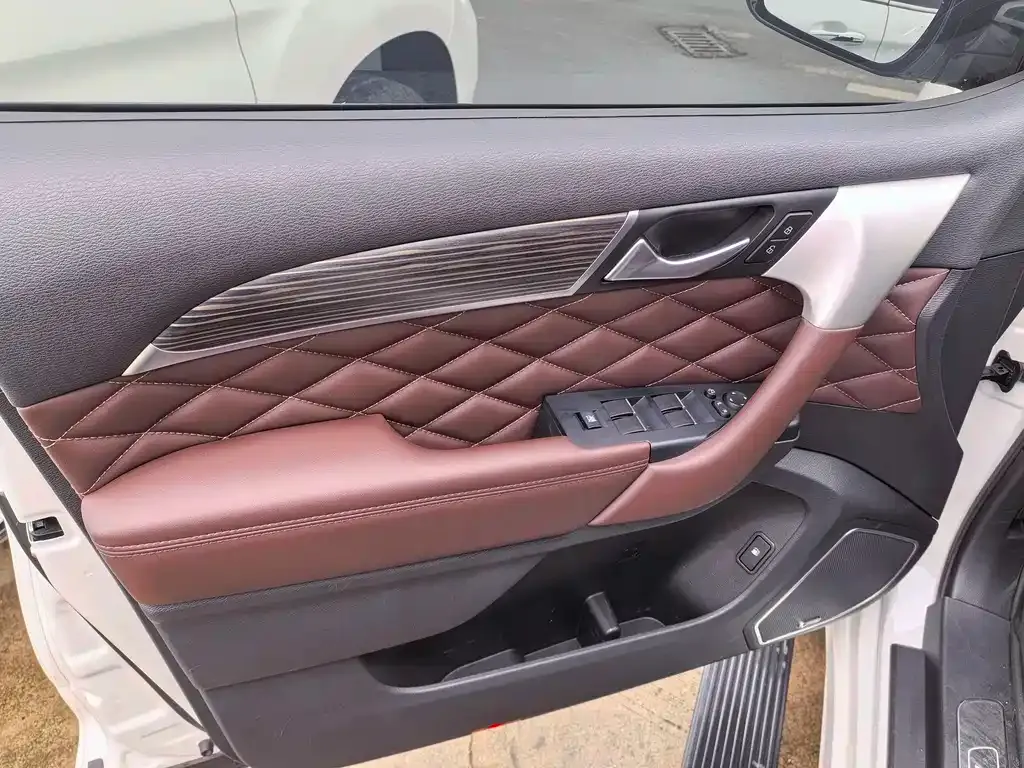 Haval H9 — фото 10