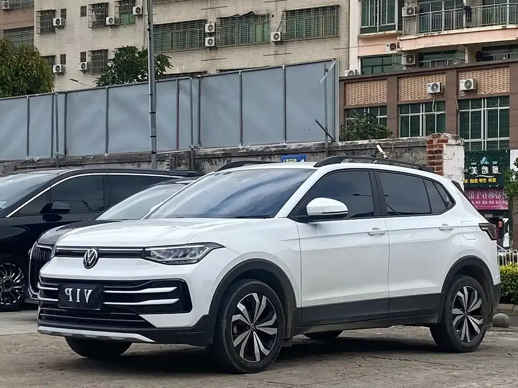 Volkswagen Tharu — фото 1
