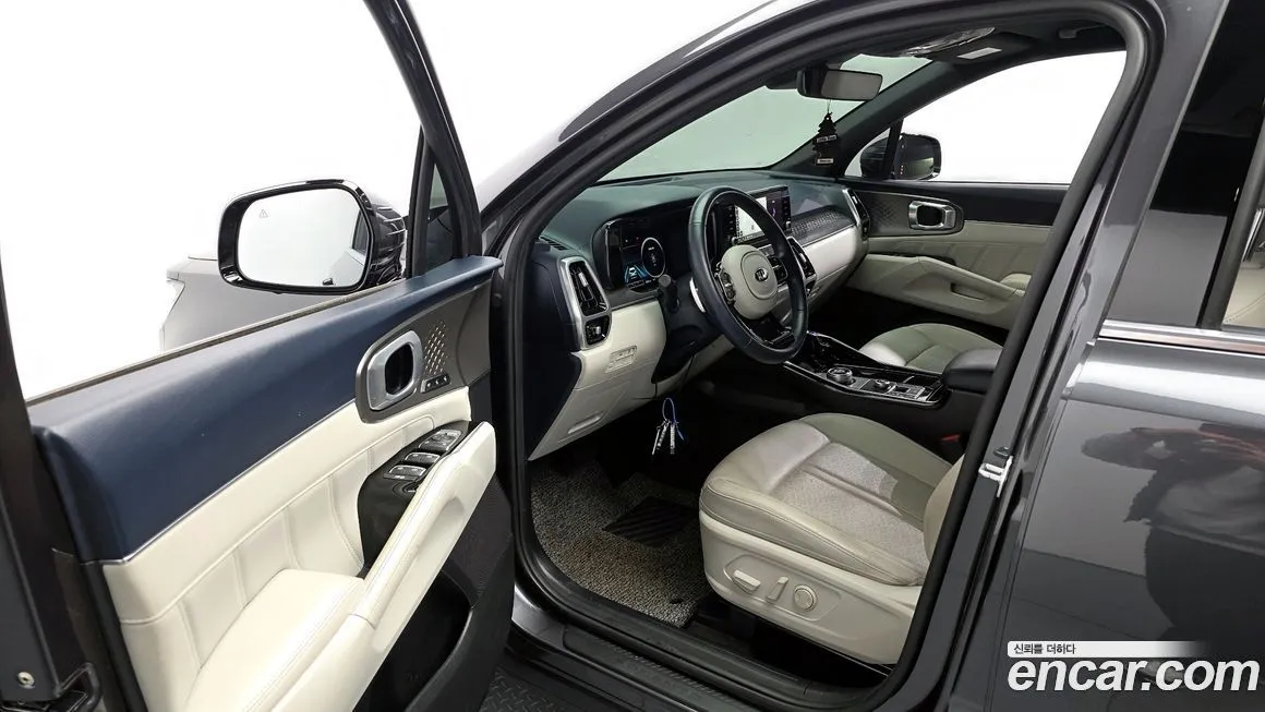 Kia Sorento — фото 9