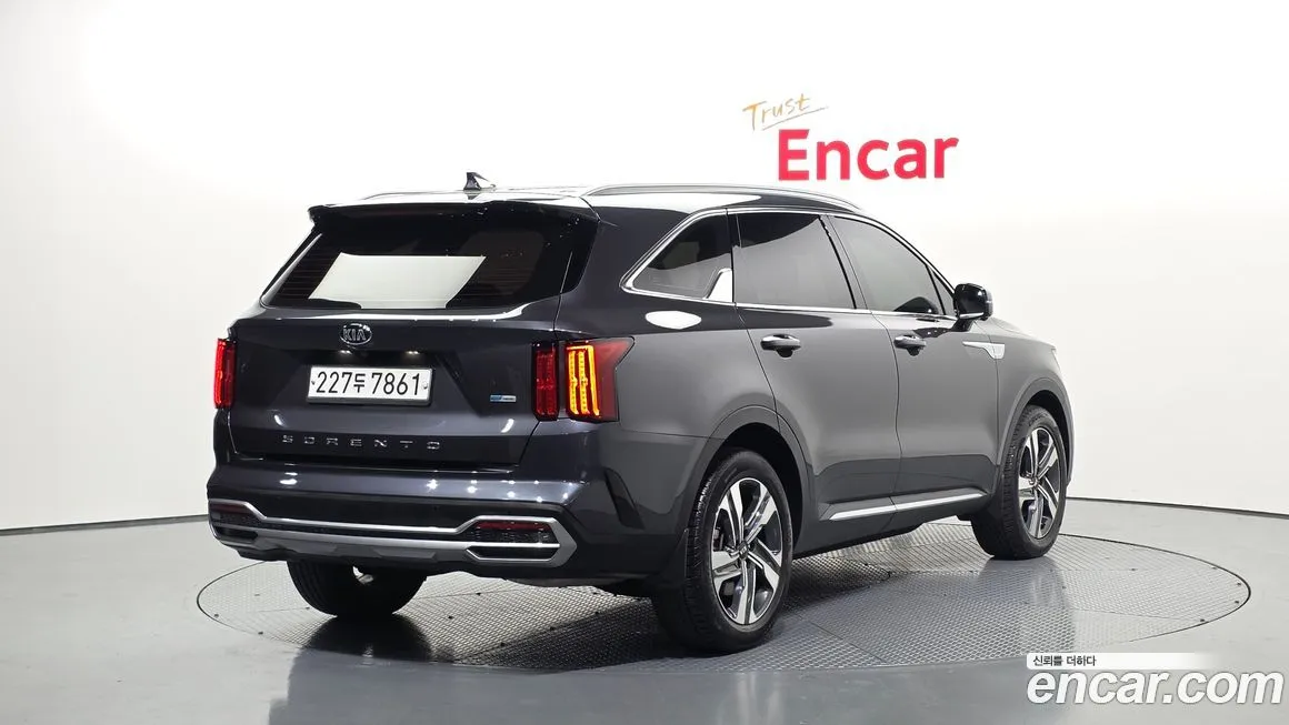 Kia Sorento — фото 2