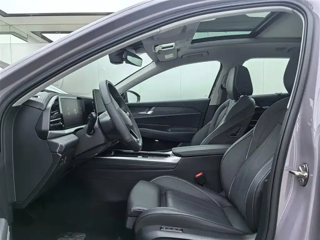 Volkswagen Passat — фото 7