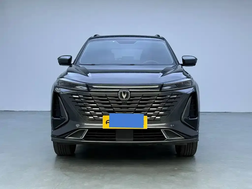 Changan CS75PLUS — фото 2