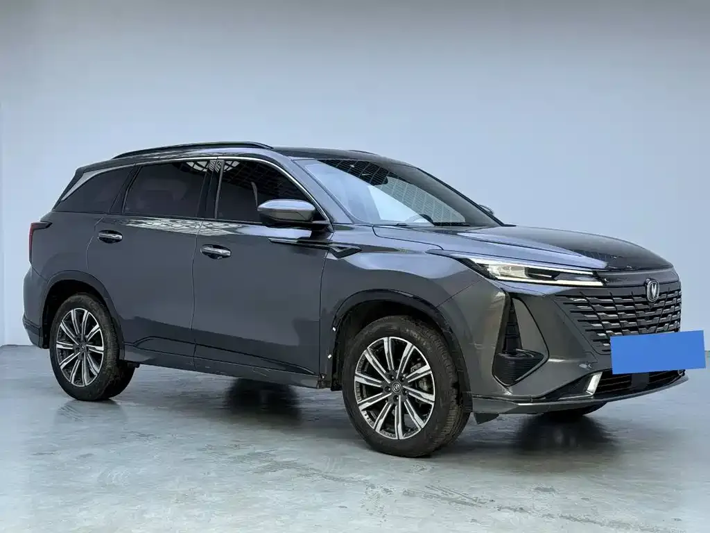 Changan CS75PLUS — фото 9