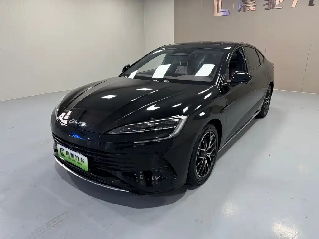 BYD Seal 07 DM-i — фото 1