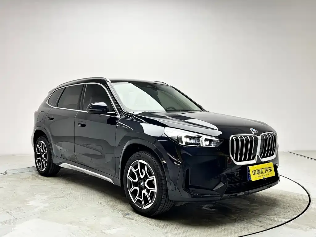 BMW X1 — фото 2